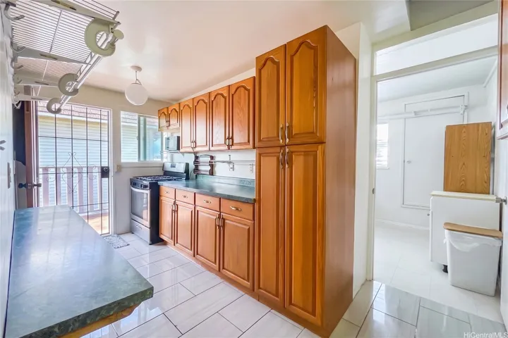 2nd Floor Unit 2