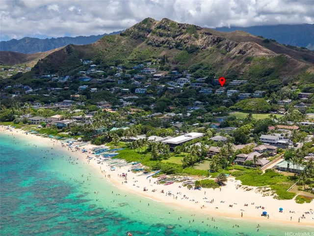 Short distance to the white sands of Lanikai Beach