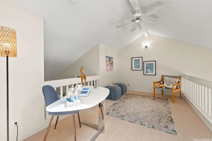 Versatile loft space