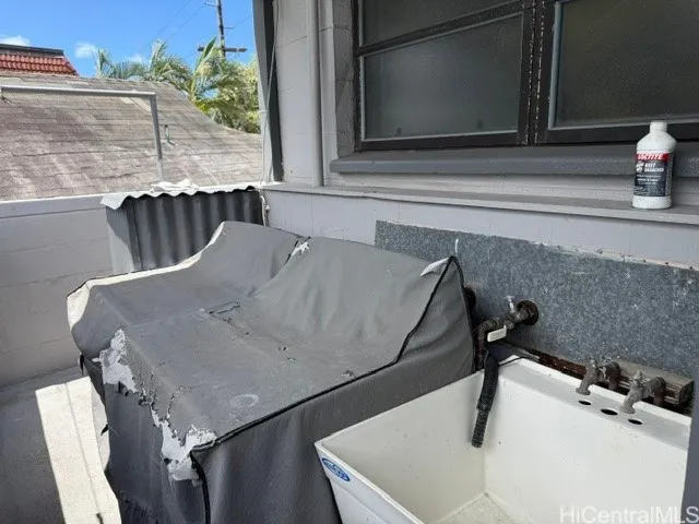 Washer dryer
