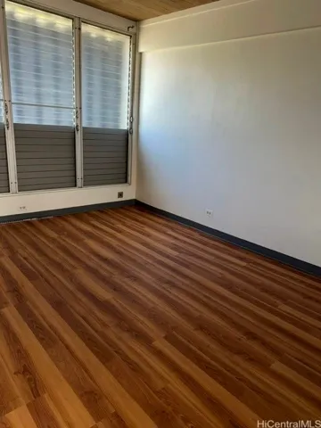 new vinyl plank flooring in living room