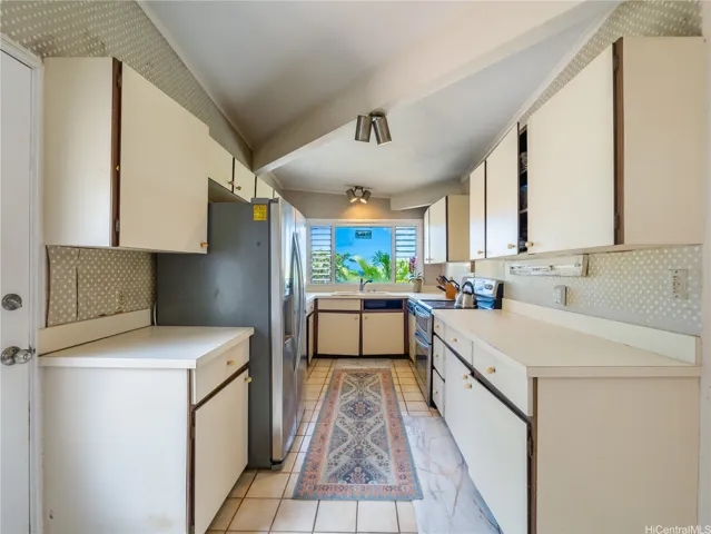 Kitchen needs update