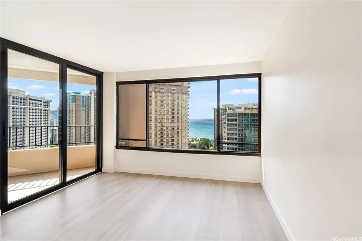 Ocean views and lanai access from your primary bedroom.