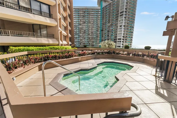Resort-style pool and whirlpool — your private oasis in the heart of Waikiki