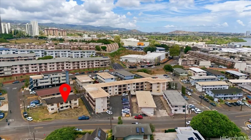 Note proximity to Skyline Rail Station 8