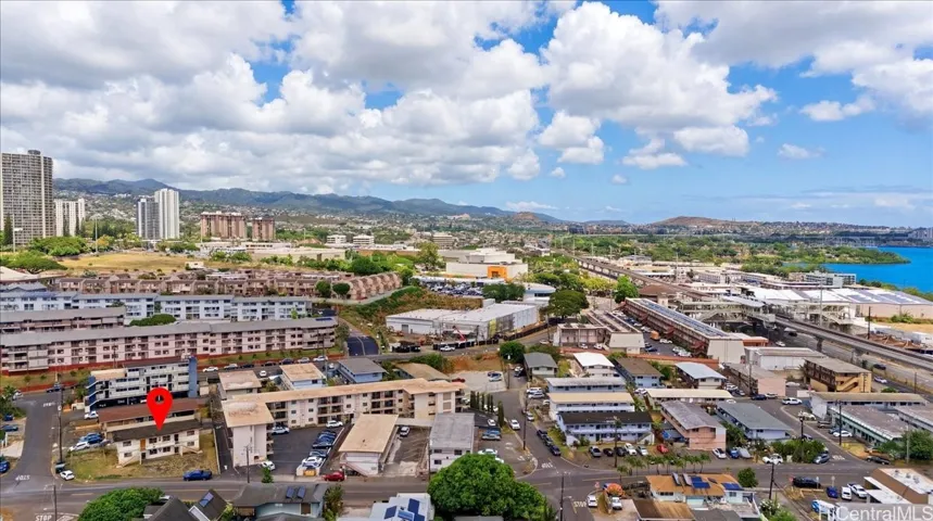 Note proximity to Skyline Rail Station 8