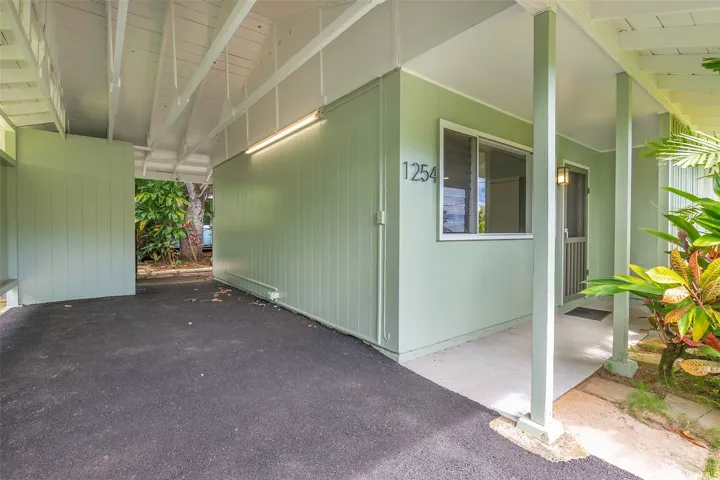 Carport that could be enclosed to increase LR area.