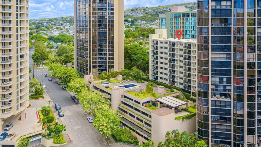 The shorter stack of this 3 buidling complex