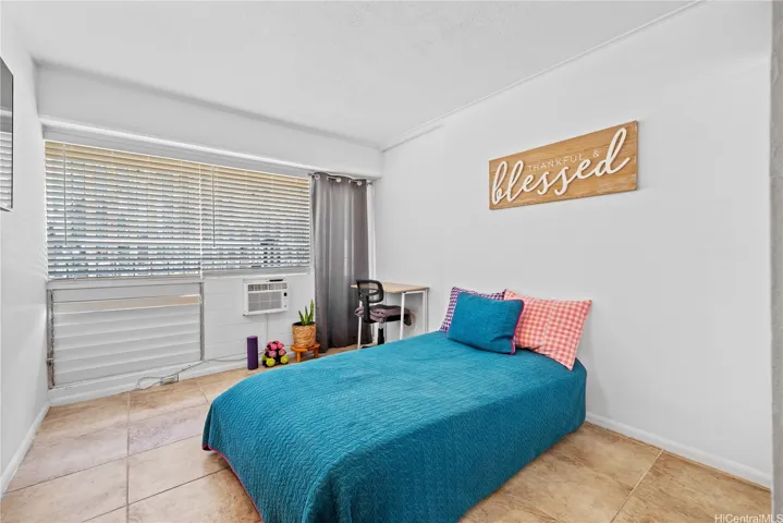 Bedroom #1