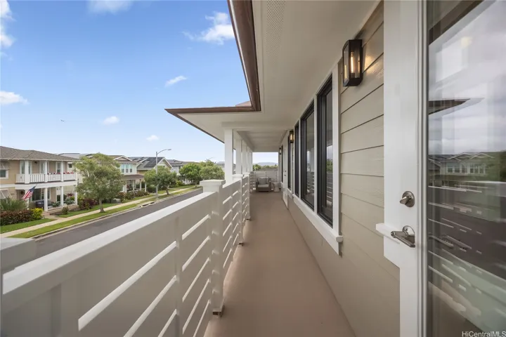 Photo is of the model home 75.20 A and may differ from actual improvements, if any, when constructed. The specific features in a residence vary from home to home and not all features are available in all series or all floorplans within a series. We reserve the right to modify or cancel these specific features, substitute equipment, materials, appliances and brand names in our sole discretion. Color and size variations may occur.