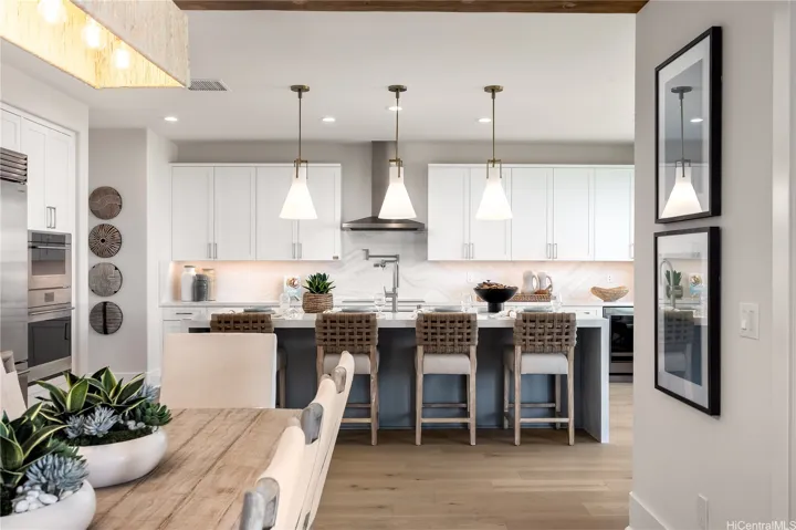Photo is of the model home 75.20 A and may differ from actual improvements, if any, when constructed. The specific features in a residence vary from home to home and not all features are available in all series or all floorplans within a series. We reserve the right to modify or cancel these specific features, substitute equipment, materials, appliances and brand names in our sole discretion. Color and size variations may occur.
