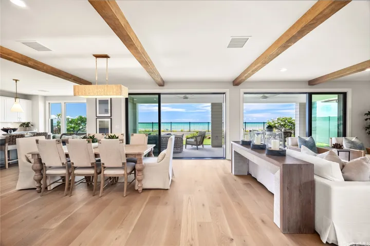 Photo is of the model home 75.20 A and may differ from actual improvements, if any, when constructed. The specific features in a residence vary from home to home and not all features are available in all series or all floorplans within a series. We reserve the right to modify or cancel these specific features, substitute equipment, materials, appliances and brand names in our sole discretion. Color and size variations may occur.