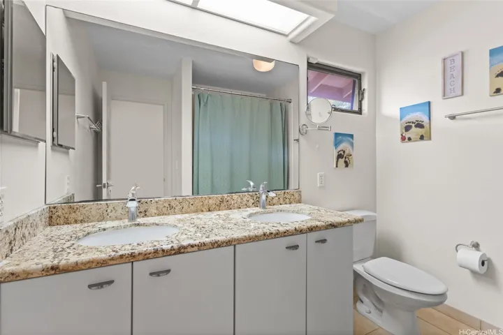 Upstairs Bathroom
