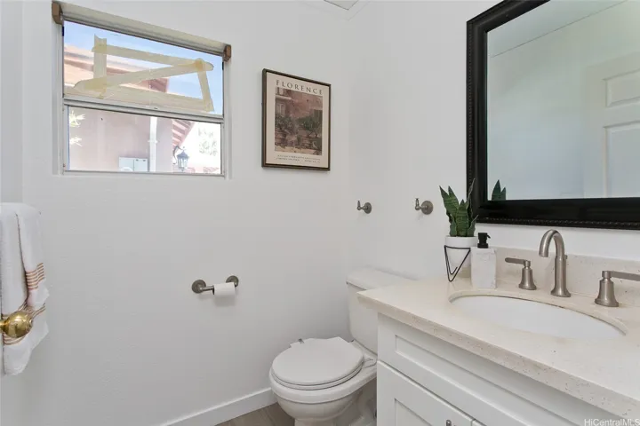 Downstairs half bathroom