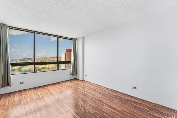 A second bedroom is perfect for kids, guests or an office, with a view!
