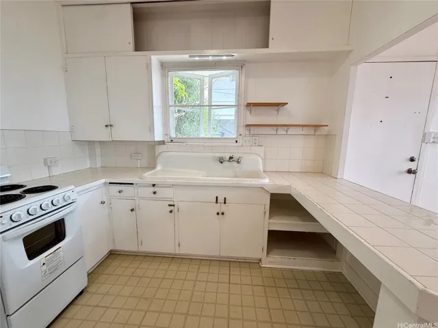 Brand new oven to be installed.