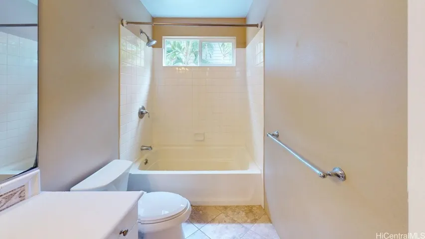 Downstairs Full-Bath