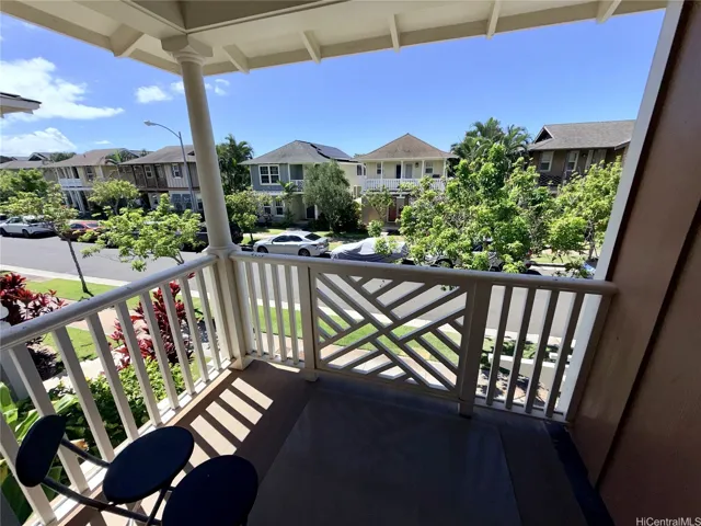 Upstairs Lanai Deck