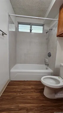 Bathtub