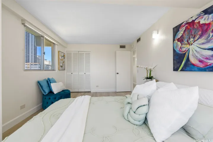 Upgraded and large bedroom with new flooring paint, a/c & resealed tub/shower.