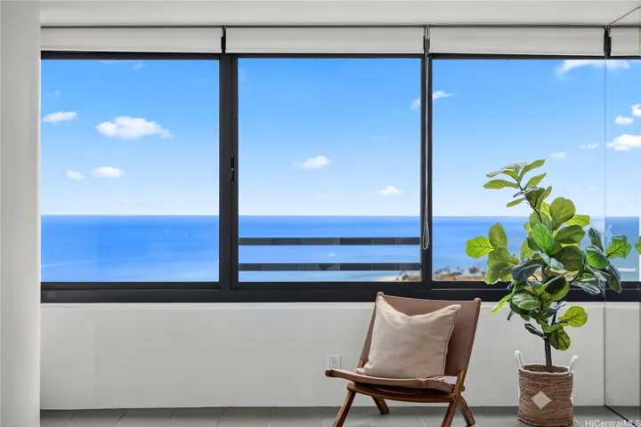 Lanai area