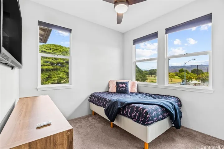 This is the 3-corner Fairways bedroom (3 of 4)