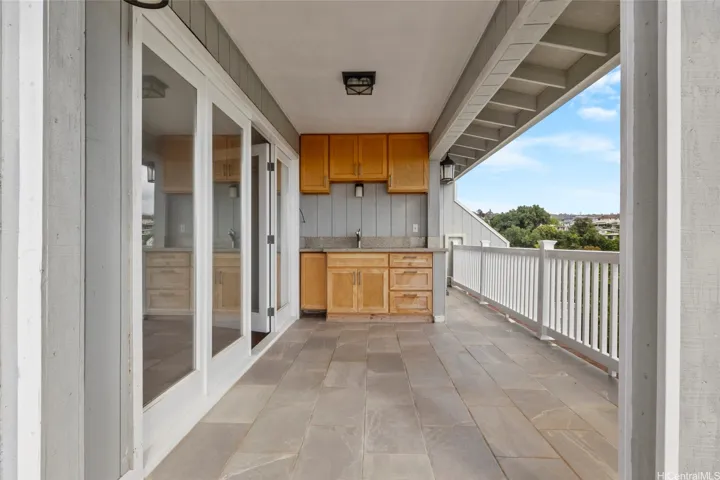Upstairs covered deck space.