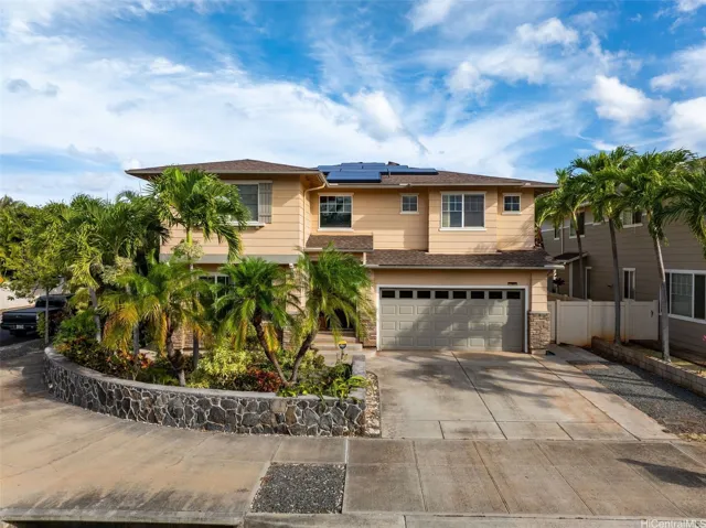 Welcome to 91-1019 Hoomaalili Street, located on a corner lot in the Woodbridge II neighborhood.