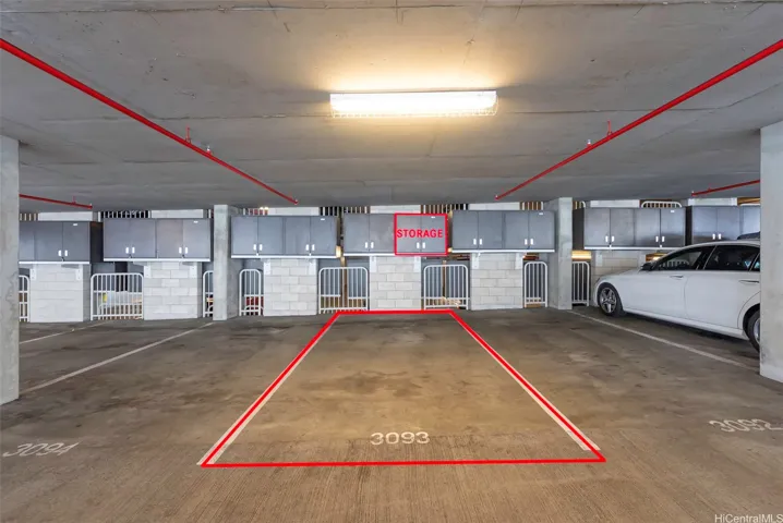 3rd Floor Parking stall #3093 w/ storage