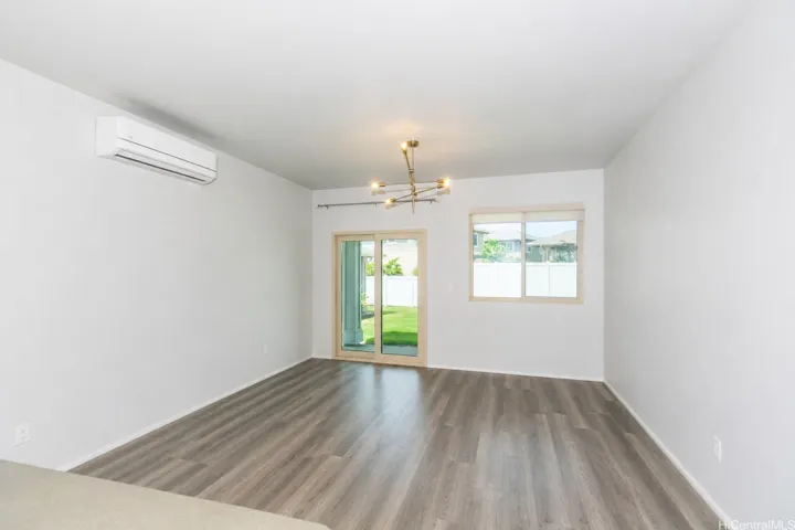 enhanced - virtually removed belongings