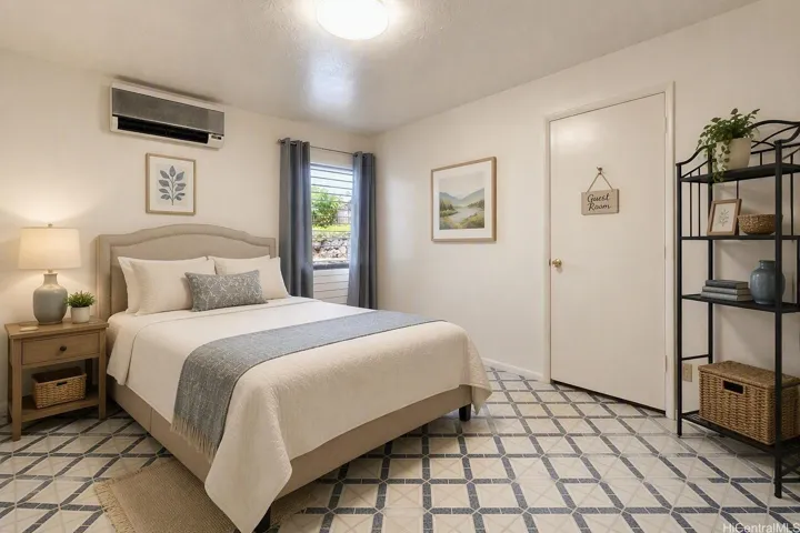 Downstairs 2nd bedroom - Virtually staged