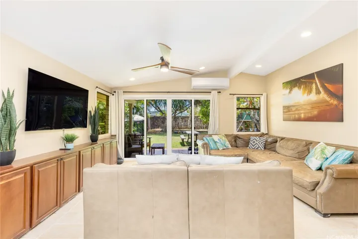 Living and entertainment room.
