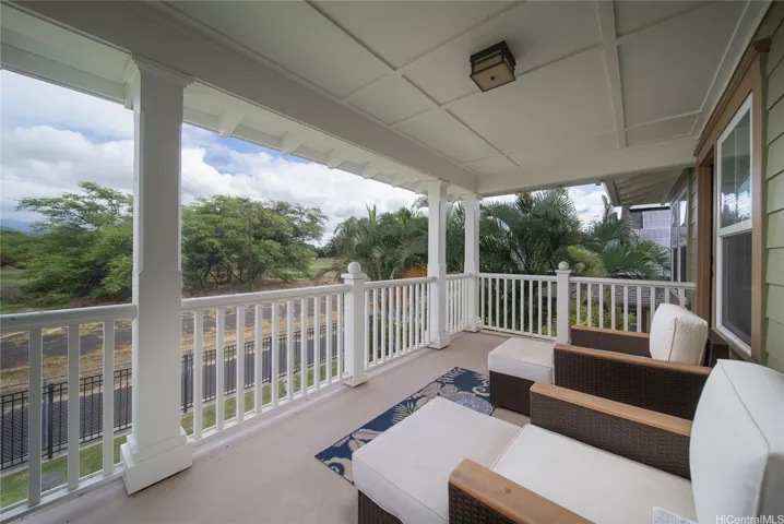 2nd floor lanai
