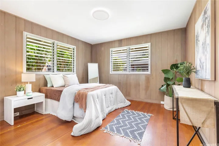 Spacious primary bedroom