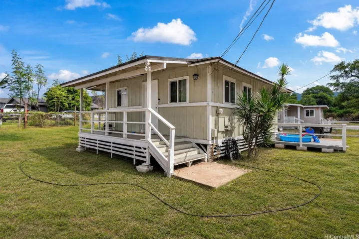 Rental front house