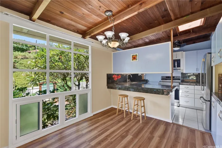 Dining area, easy access to kitchen.