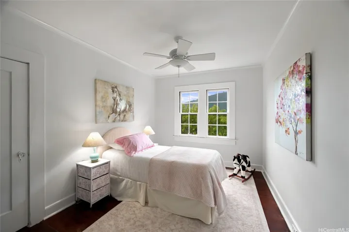 Nursery, sewing room, or 3rd bedroom connecting to both the primary and the hall.  Bring your imagination.
