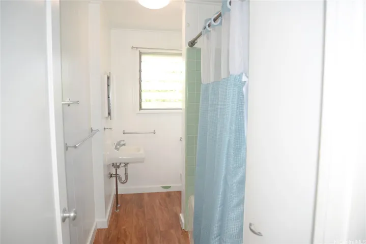 Main Bath