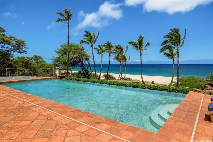 Beach, ocean, palm trees, pool - live in a postcard everyday.