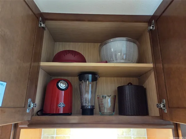Other Kitchenware, Blender, Collanders, Measuring Cup, Ice Bucket