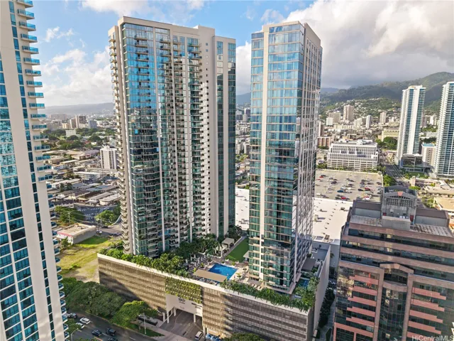 Sky view of the Sky Ala Moana East and West