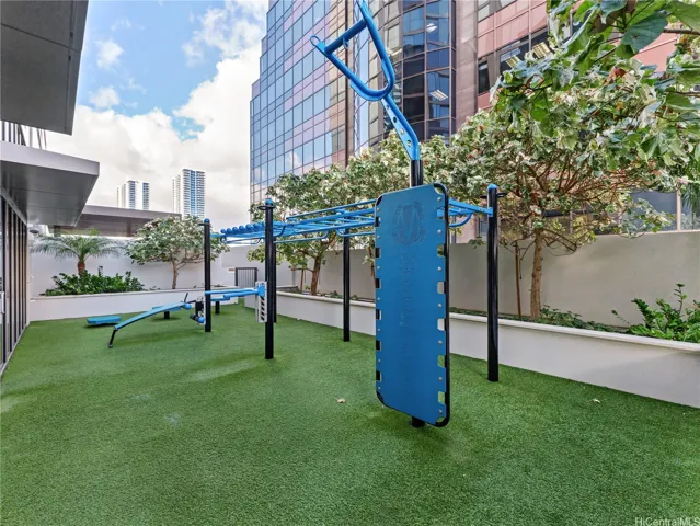 Movestrong Outdoor training Station