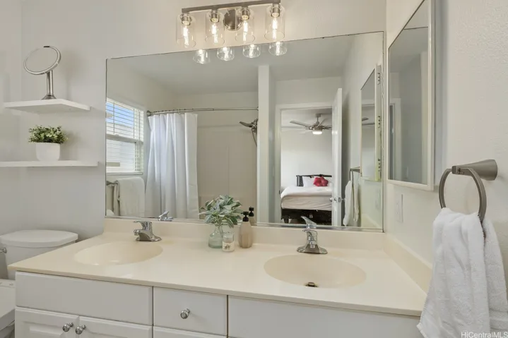 Primary en suite