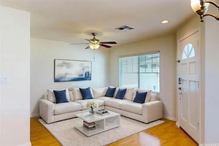 Virtual Staged