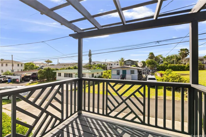 Front lanai