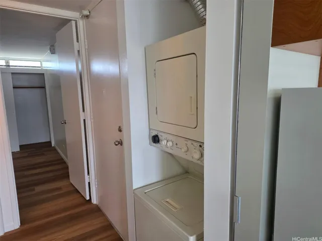 entrance to bedroom