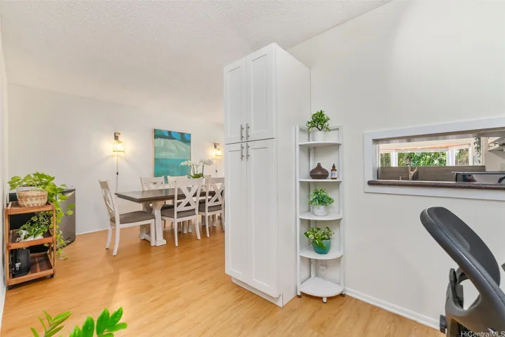 Flex Space off Dining Area