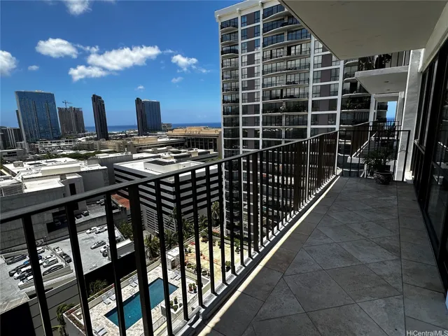 Outdoor lanai