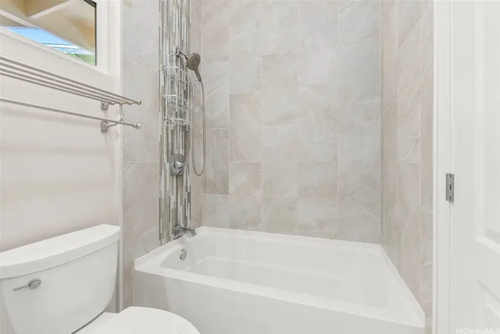 Full Bath in bonus room
