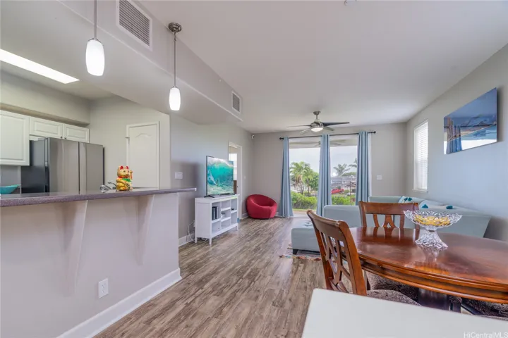 Large Open Floor Plan from Entryway
